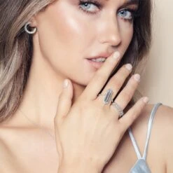 Chisholm Hunter 18ct White Gold Brilliant And Marquise Cut 0.69ct Diamond Fancy Band 14 Chisholm Hunter 18ct White Gold Brilliant And Marquise Cut 0.69ct Diamond Fancy Band -Chisholm Hunter spring lux blue 12 1